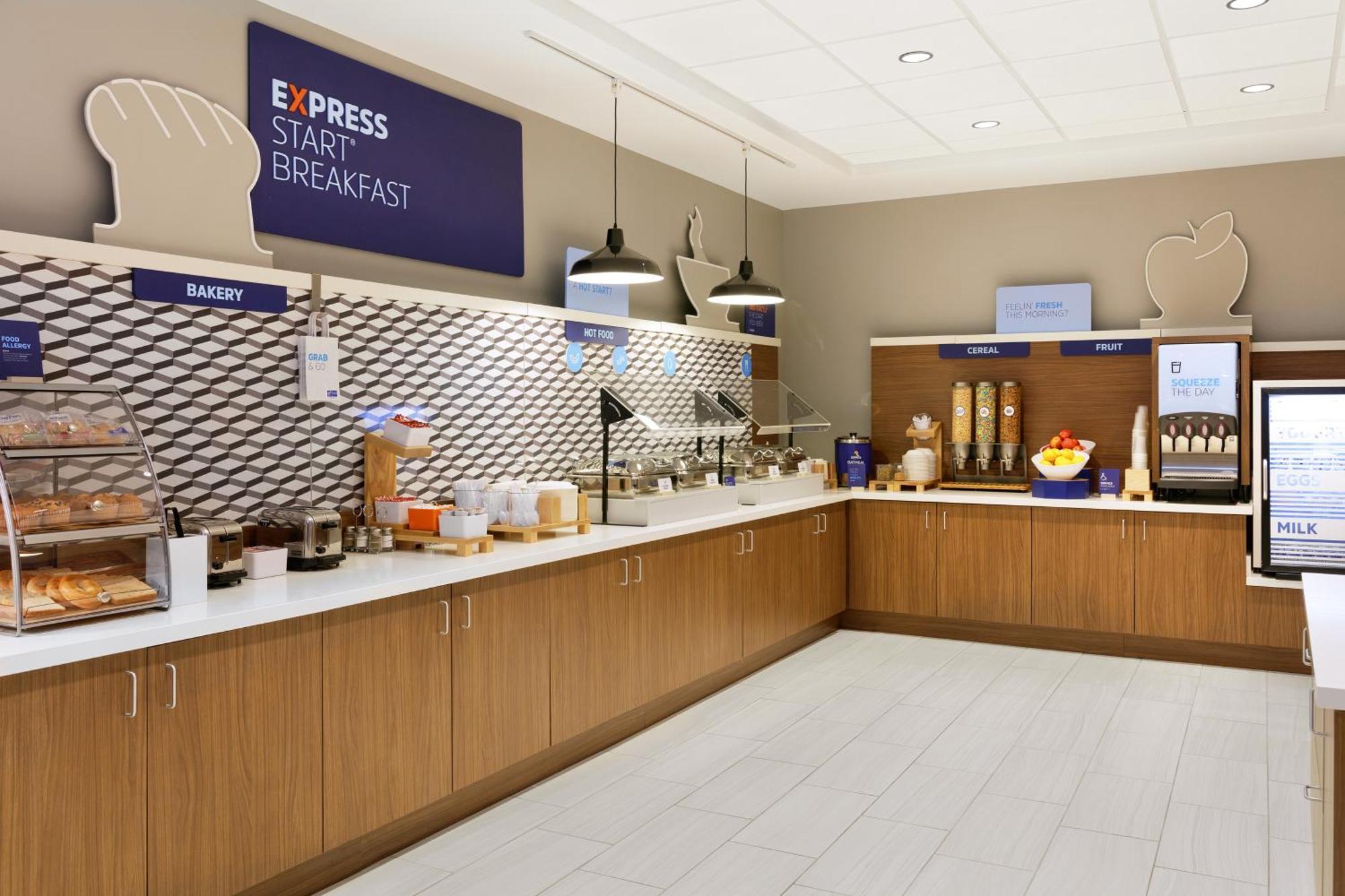 Holiday Inn Express Peachtree Corners-Norcross By Ihg Dış mekan fotoğraf